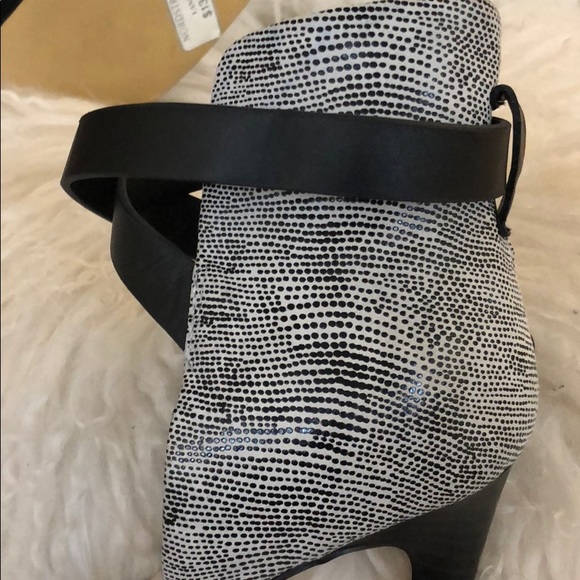 Joe’s Laney Heels 👠 - Picture 4 of 8